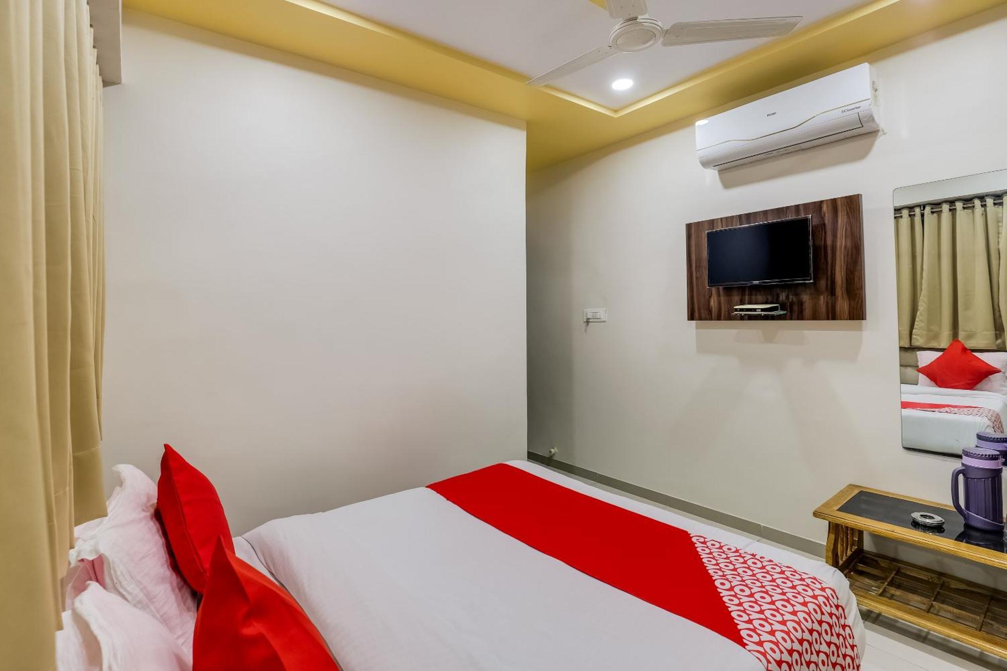 Collection O Hotel Alice Ahmedabad Exterior foto