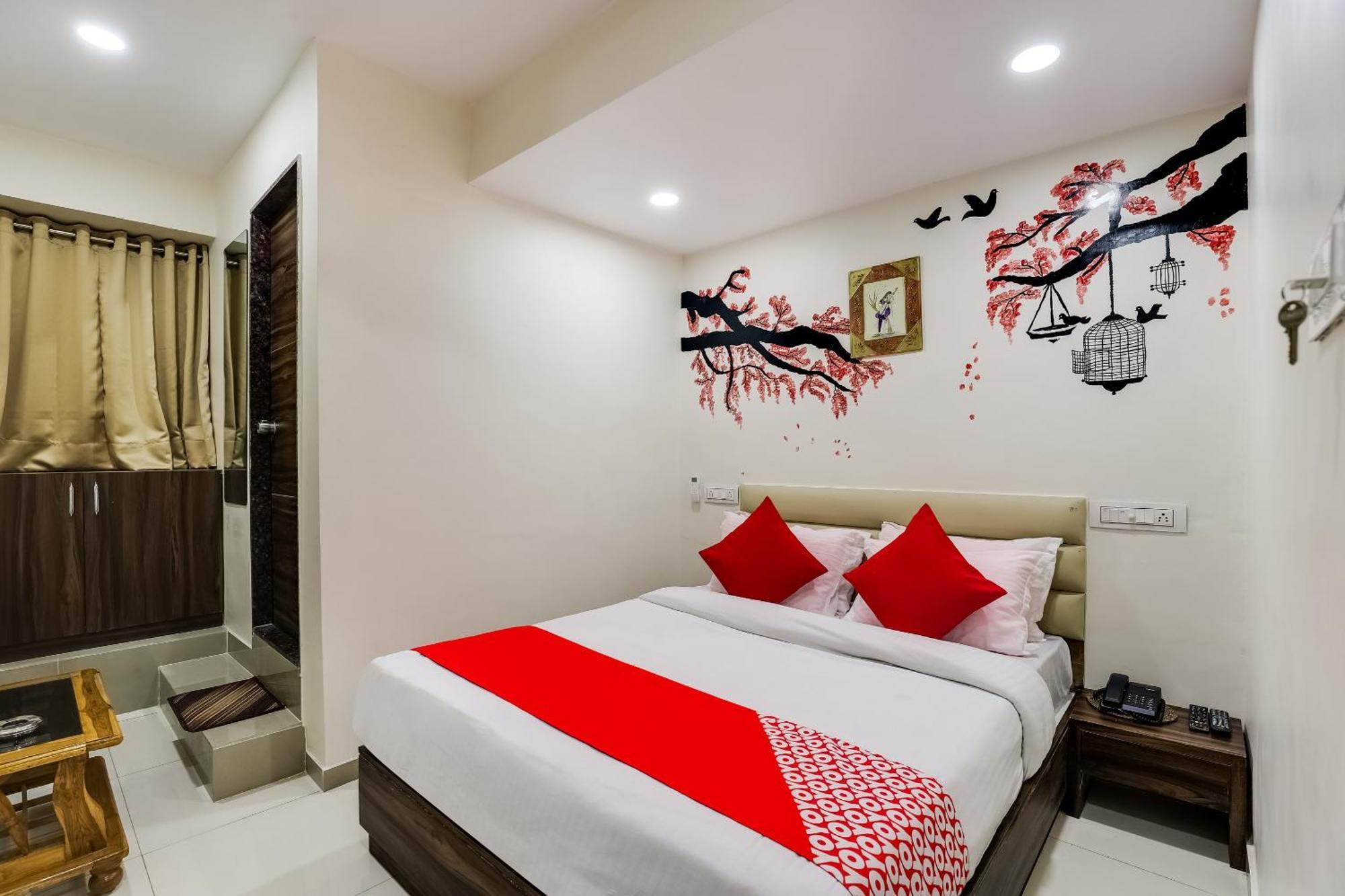Collection O Hotel Alice Ahmedabad Exterior foto