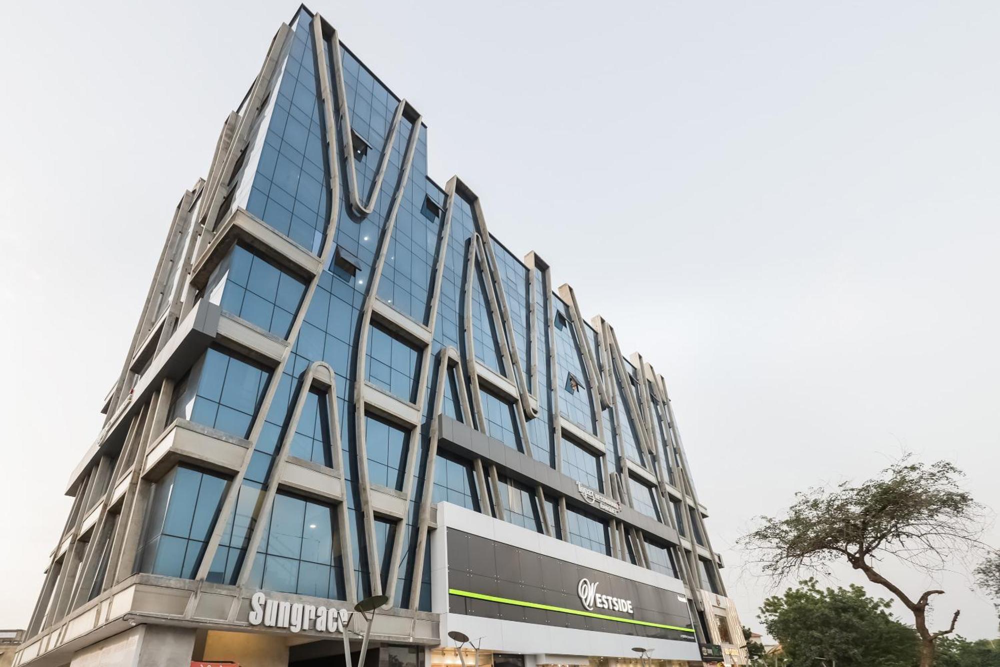 Collection O Hotel Alice Ahmedabad Exterior foto